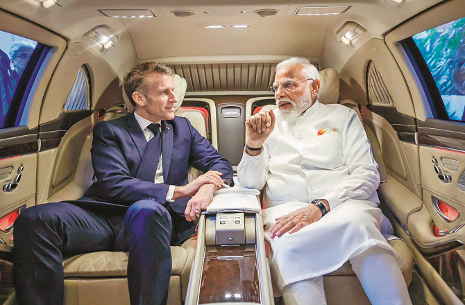 پیرس سے میسور تک