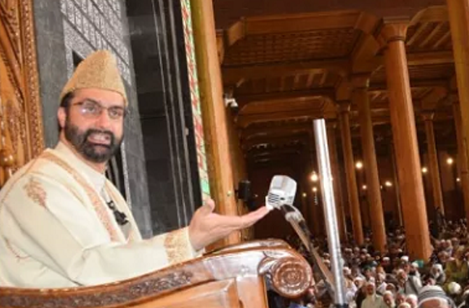 مسلمان ہندوستان میں ’حساس اور آزمائشی دور‘ برداشت کررہے ہیں: میرواعظ