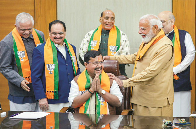  صدر کا عہدہ سنبھالنے کے بعد نتن نبین کو مخاطب کرکے وزیراعظم نے کہا، آج سے آپ میرے باس