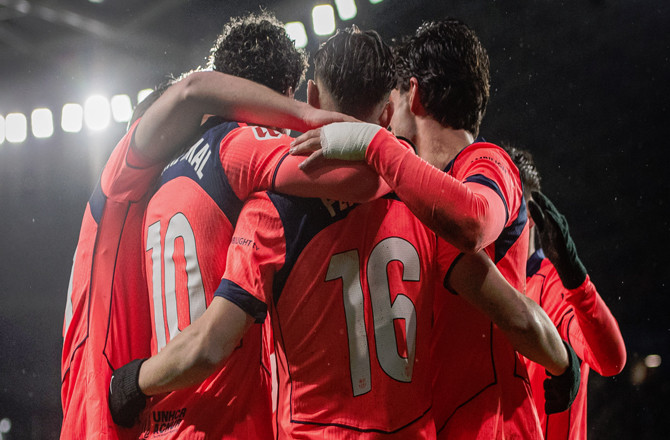 لالیگا: ریئل سوسیڈاڈ نے بارسلونا کو ہرا کر خطاب کی دوڑ دلچسپ بنا دی