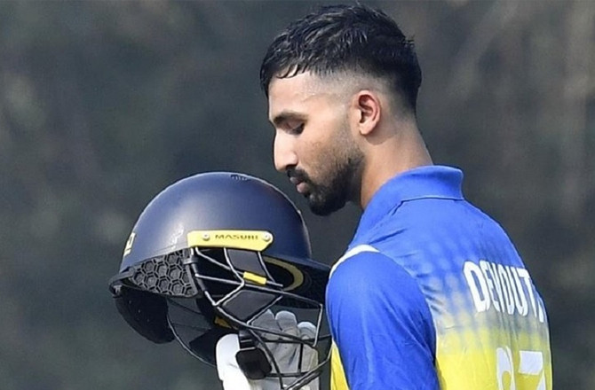 پڈیکل نے ۶۰۰؍ رن بنا کر وجے ہزارے میں تاریخ رقم کر دی