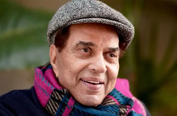 پدم ایوارڈز : دھرمیندر کو  پدم وِبھوشن ملا،  الکا یاگنک کو  پدم بھوشن سے نوازا جائے گا     