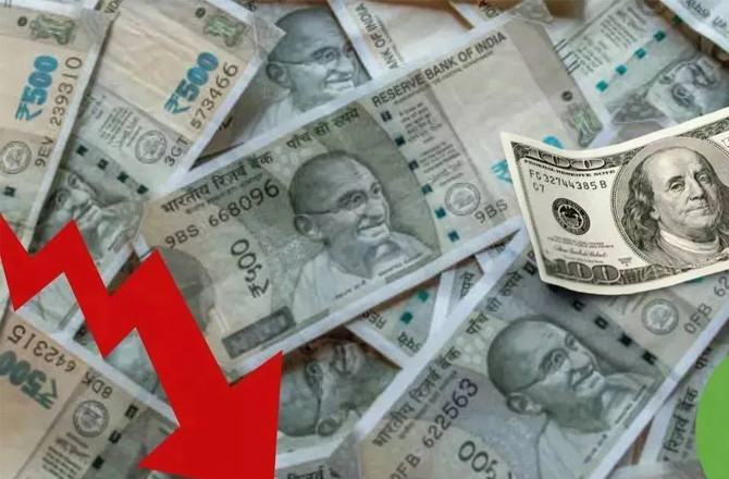 ڈالر پر کم ہوتا اعتماد، سونے کی بڑھتی چمک