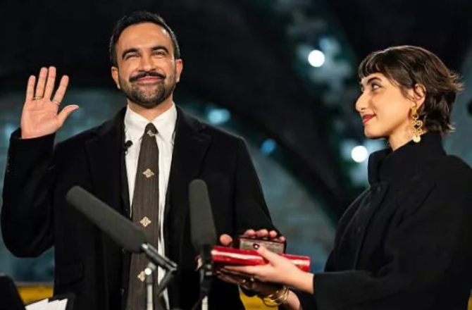 نیویارک شہر کے میئر ممدانی نے ۱۸؍ویں صدی کے عثمانی دور میں نقل شدہ قرآن مجید کے نسخے پر حلف لیا تھا