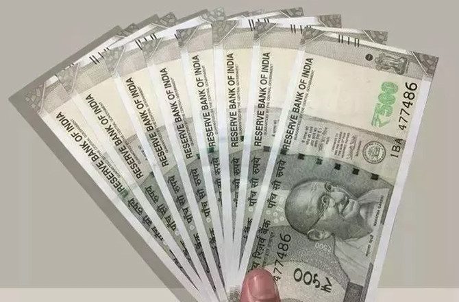 آکسفیم کا کہنا ہے کہ عالمی غربت برقرار رہنے کے باوجود ارب پتیوں کی دولت میں اضافہ