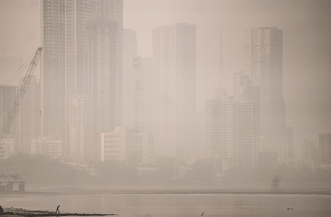 فضائی آلودگی کے اصولوں کی خلاف ورزی پر۲۳۳؍ تعمیراتی سائٹس بند کرنے کا نوٹس
