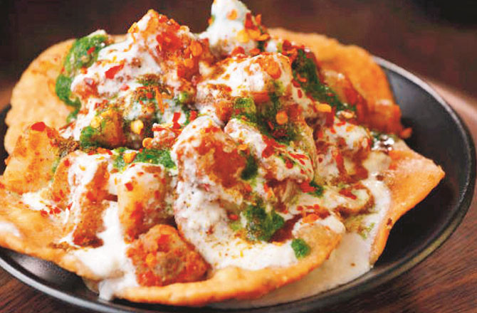 آج کا پکوان: آلو پاپڑی چاٹ