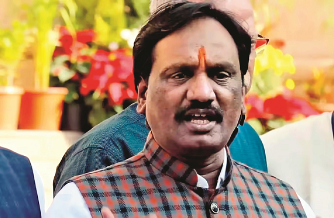 اورنگ آباد میں ووٹنگ سے قبل سیاسی ماحول گرم، شیوسینا (ادھو ) کےبی جےپی پر ووٹ خریدنے کے الزامات