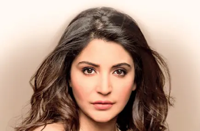 رنبیر کپور اور انوشکا شرما آر سی بی میں ۷۰۰؍ کروڑ کی سرمایہ کاری کرسکتے ہیں 