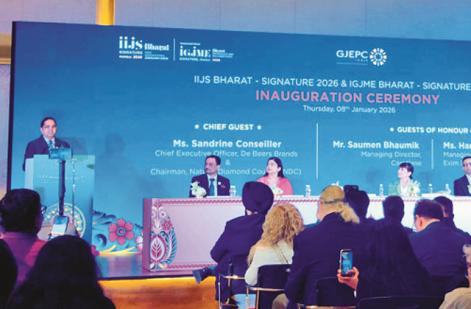 جیو ورلڈ کنونشن سینٹرممبئی میں جیم اینڈ جیولری ایکسپورٹ نمائش کا افتتاح 