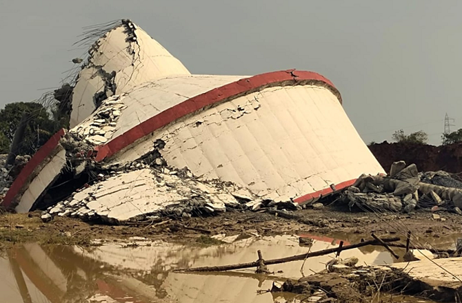 گجرات: ایک کروڑ روپئے کی لاگت سے تعمیر، پانی کی ٹنکی افتتاح سے قبل ہی گر گئی