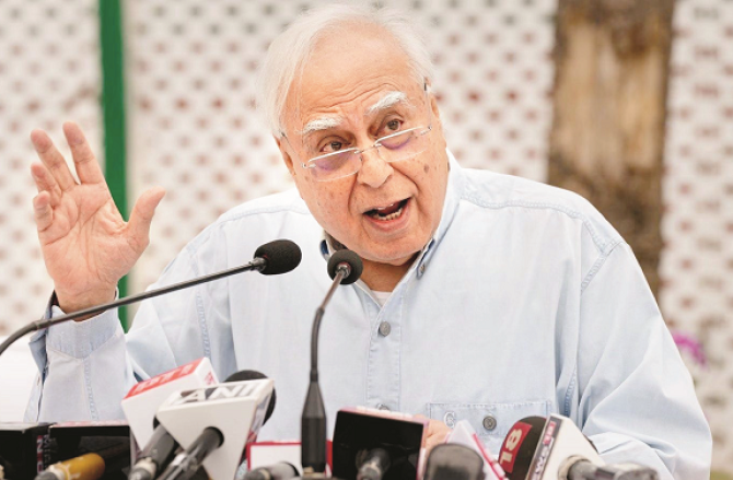 ۶۹؍سیٹوں کے بلامقابلہ نتائج پر اپوزیشن فکرمند!