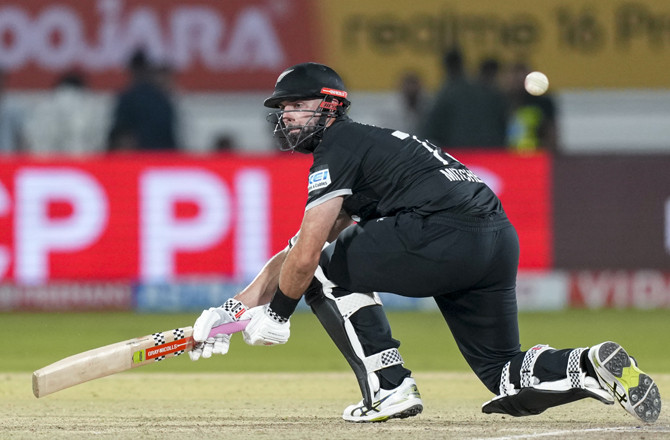 ڈیرل مچل کی ناٹ آؤٹ  سنچری ، نیوزی لینڈ کی شاندار فتح 