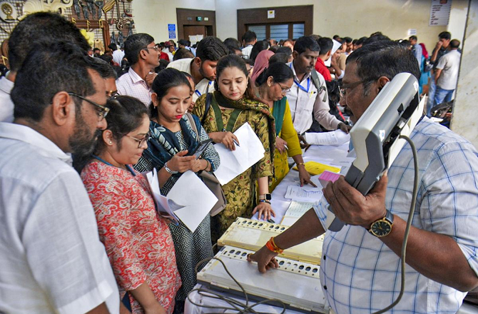 ممبرا,امرت نگر: این سی پی(اجیت) بمقابلہ این سی پی(شرد)، میٹنگ اور ریلیاں جاری