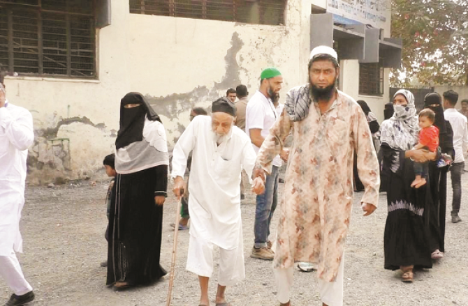 ناندیڑ :میونسپل انتخابات کیلئے پرامن پولنگ کا عمل مکمل،آج کے نتائج پر سب کی نظریں 