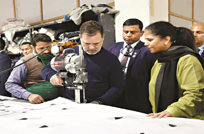 ’’امریکی ٹیرف کے سبب کپڑا صنعت کو خطرہ لاحق ہے‘‘