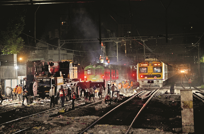 ممبئی سینٹرل اور گرانٹ روڈ کے درمیان۱۳؍گھنٹے کے بلاک سے مسافر بے حال 