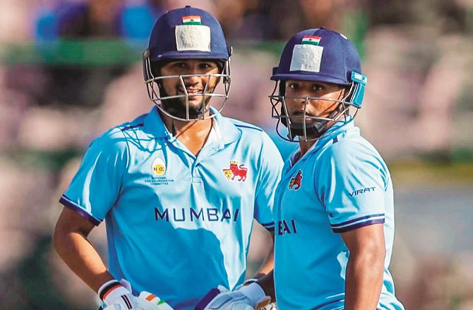 سرفراز کی طوفانی سنچری، سلیکٹروں کی توجہ پھر مبذول کی 