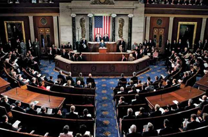 ٹرمپ گرین لینڈ چاہتے ہیں لیکن امریکی سینیٹرز کا ان کے عزائم  روکنے کیلئے بل پیش