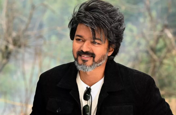 شاہ رخ خان کی زندگی سے رہنمائی حاصل کی ہے: تھلاپتی وجے کا اعتراف 