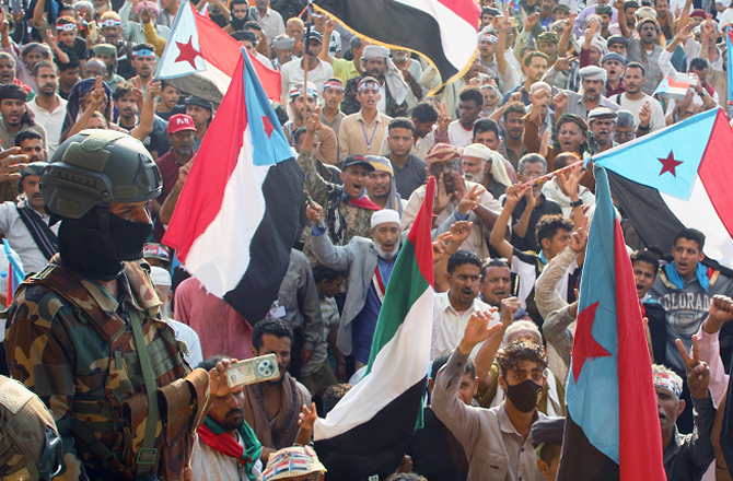 یمنی علاحدگی پسندوں کا آزادی کا مطالبہ، سعودی عرب کا بات چیت پر زور