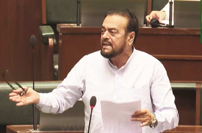 ’’مسلم طلبہ کو اسکالرشپ اور ۵ ؍فیصد ریزرویشن دیا جائے‘‘ 