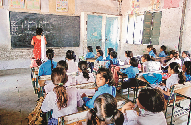 ایک ٹیچر والے اسکولوں کی تعداد میں اضافہ