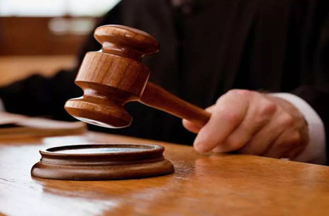 دہلی کی ایک عدالت نے الفلاح گروپ کے سربراہ کی ضمانت مسترد کی