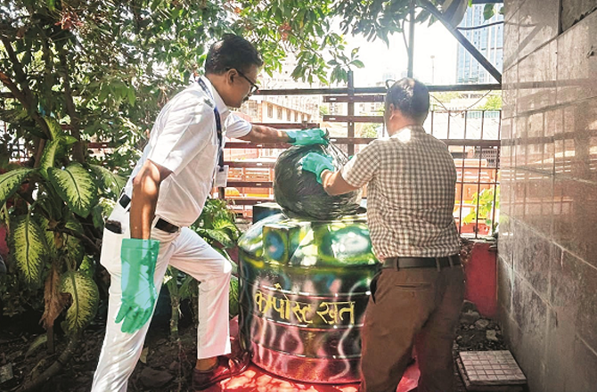 عالمی یوم ماحولیات پرریلوے ملازمین کو ماحولیات کے تحفظ کا حلف دلایا گیا