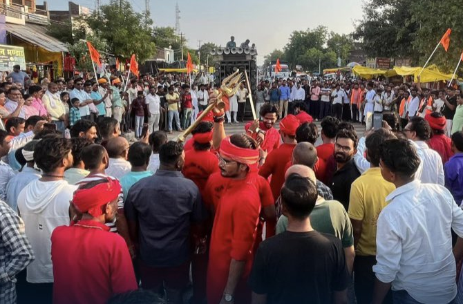 معروف میوزک ایپس پر ۵۲۳؍ ہندوتوا گانے، اقلیتوں کے خلاف زہر افشانی: رپورٹ