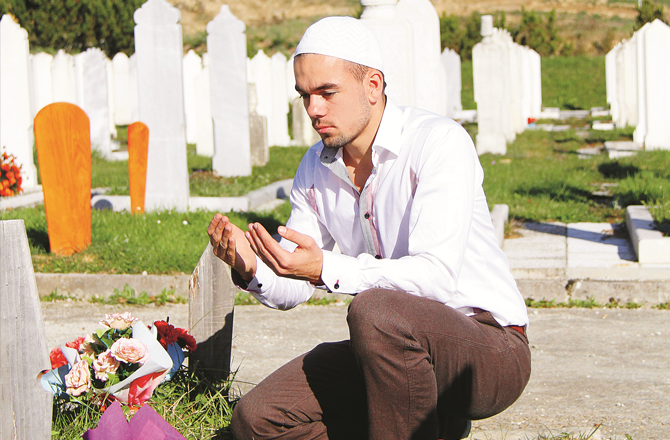 کیا ہم اپنے مرحومین کے وفادار ہیں؟
