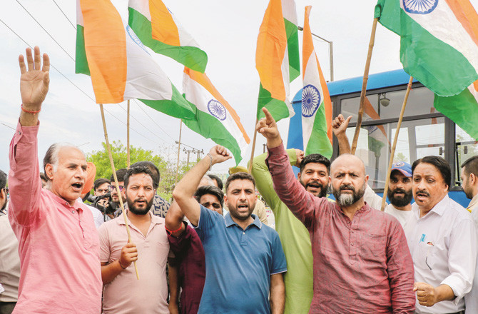 مقبوضہ کشمیر میں عوامی شورش