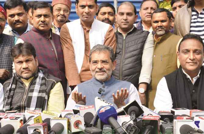 بہار کی سیاست میں آئینی تقاضے اور کشواہا کی مشکلیں