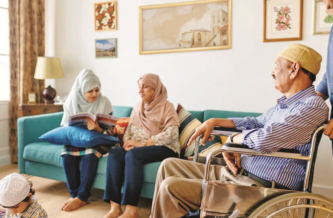 نئی نسل کی علاحدہ رہنے کی سوچ نے بزرگوں کو تنہا کر دیا