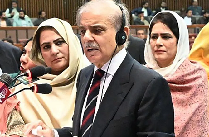 پاکستان: ایندھن کا بحران شدید، ہنگامی اقدامات کا اعلان