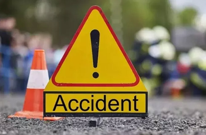 اندوہناک سڑک حادثے میں باپ بیٹی فوت 