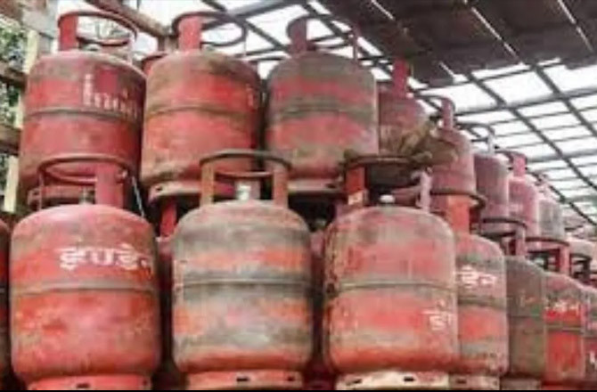 گیس سلنڈرکی قلت سےاسپتالوں کے کینٹین کا مینومتاثر