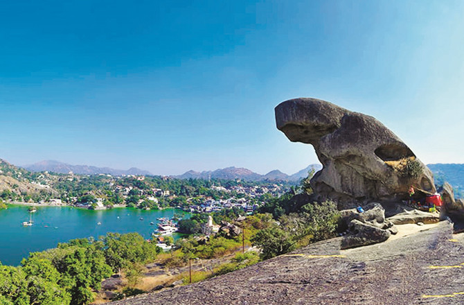 ماؤنٹ آبو: راجستھان کے ریگستان میں ٹھنڈی ہوا کا جھونکا