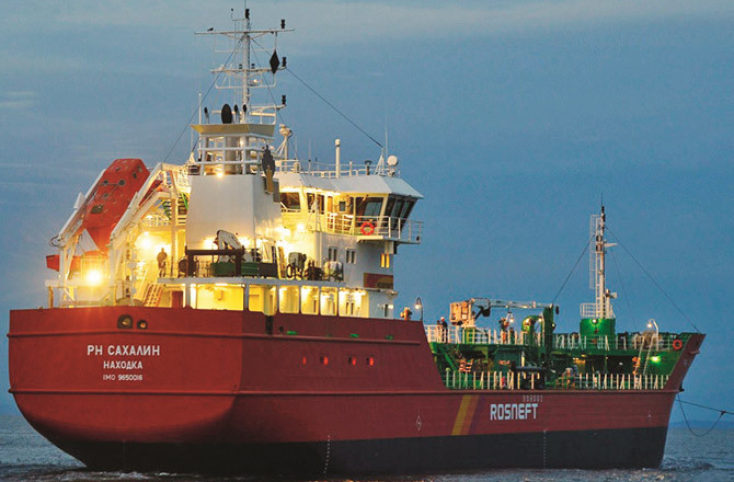  خام تیل ۱۳؍ فیصد مہنگا، قطر میں ایل این جی کا پروڈکشن بند