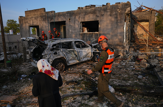 ایران جنگ پر عالمی تنقید تیز، یورپ اور ہندوستان میں شدید ردعمل