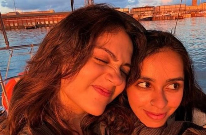 انیت پڈا کی بہن ریت کو ’’دُھرندھر ۲‘‘ کو پروپیگنڈہ کہنا مہنگا پڑا 