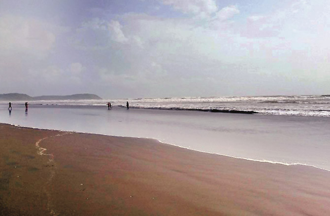 بھاٹیے بیچ:سپاٹ اور صاف و شفاف پھیلائو کیلئے مشہور ساحل