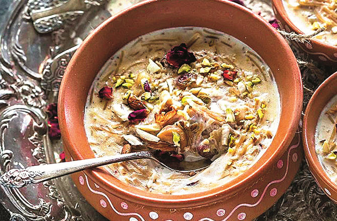 آج کا پکوان (عید اسپیشل): چھوہارے والا شیر خرما