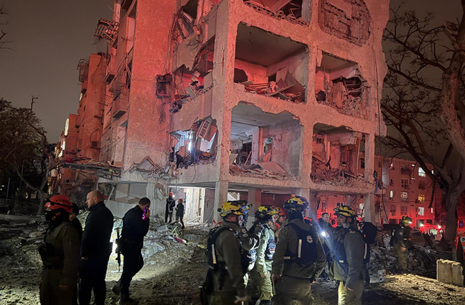 ایران کا اسرائیل پر حملہ،۱۵۰؍ سے زائدزخمی، نیتن یاہو نے مشکل شام قرار دیا