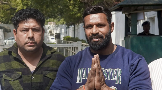 ثبوت کے باوجود پولیس ہجوم کے خلاف کارروائی کرنے میں ناکام رہی: ’محمد‘ دیپک