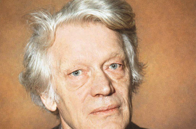  ای پی تھامسن برطانوی مورخ، مصنف اور امن کے حامی تھے