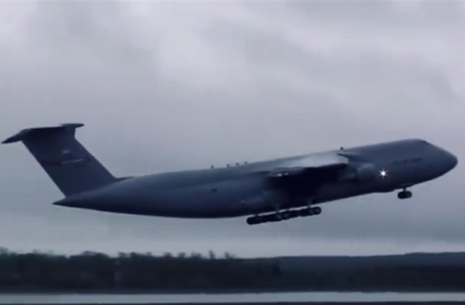 ۹۱۰۰؍ کلومیٹر کی بے مقصد پرواز، ایران میں ۴۴۴؍ گھنٹے بعد بھی انٹرنیٹ بند