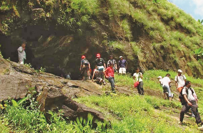بھورگیری :پونے کے قریب واقع ایک پوشیدہ جوہر کی مانند قلعہ