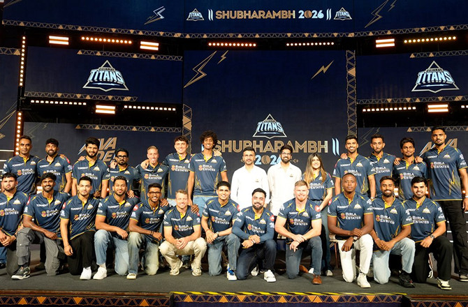 مضبوط پیس اٹیک، مڈل آرڈر تشویش کا باعث، دوسرے خطاب پر گجرات کی نظر 