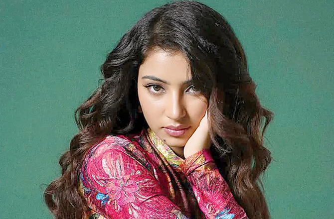 امتیاز علی کی فلم ’’ہیر رانجھا‘‘ میں ہیر کے کردار کیلئے سارہ ارجن مضبوط دعویدار